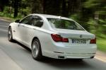 BMW 750i 2013 года